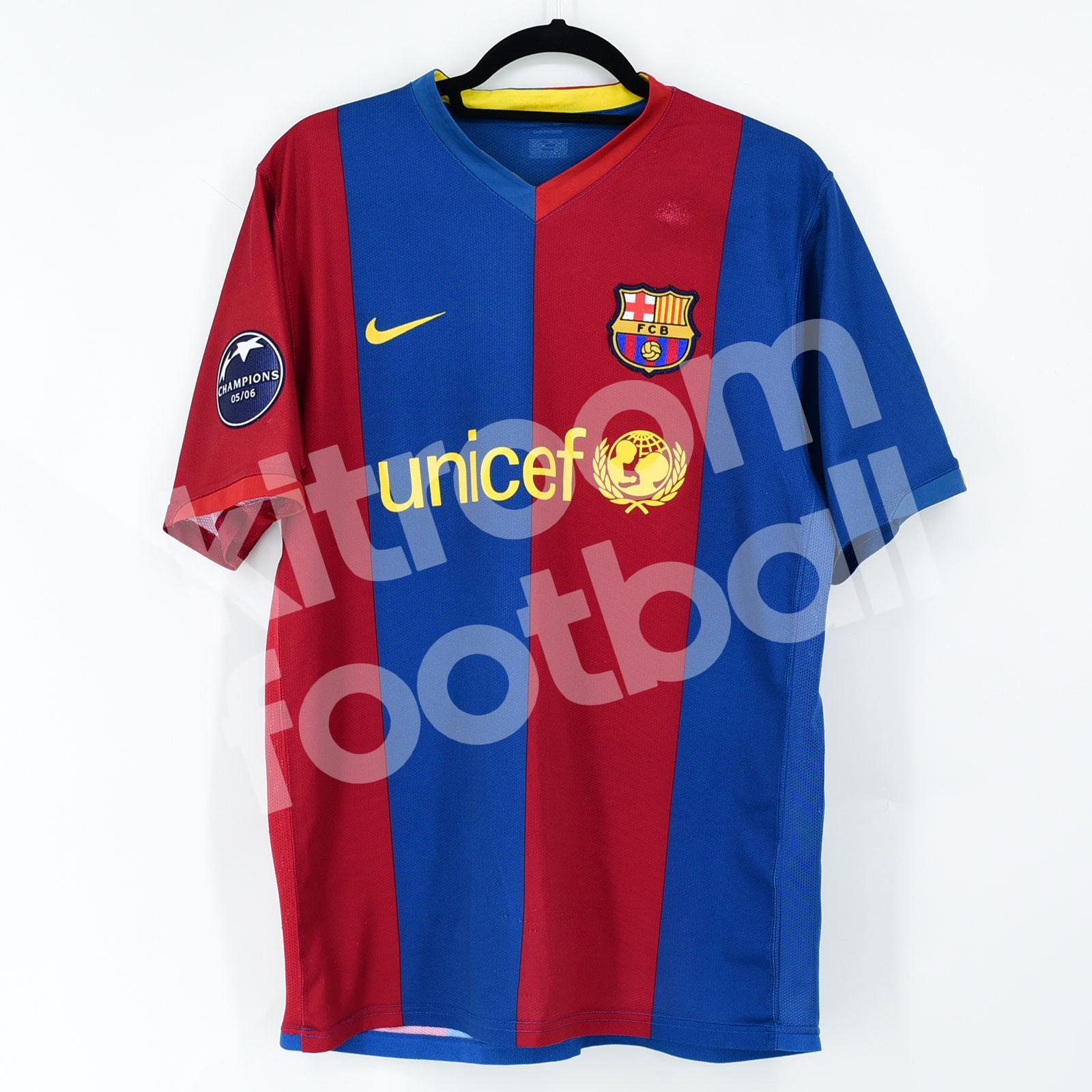 Fc Barcelona 05-06 Away Kit, Messi 19, Retro Jersey, Size XL Slim Fit